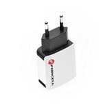 Încărcător de călătorie universal 2A cu 2xUSB alb
